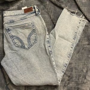 High Rise Distressed Vintage Stretch Jeans